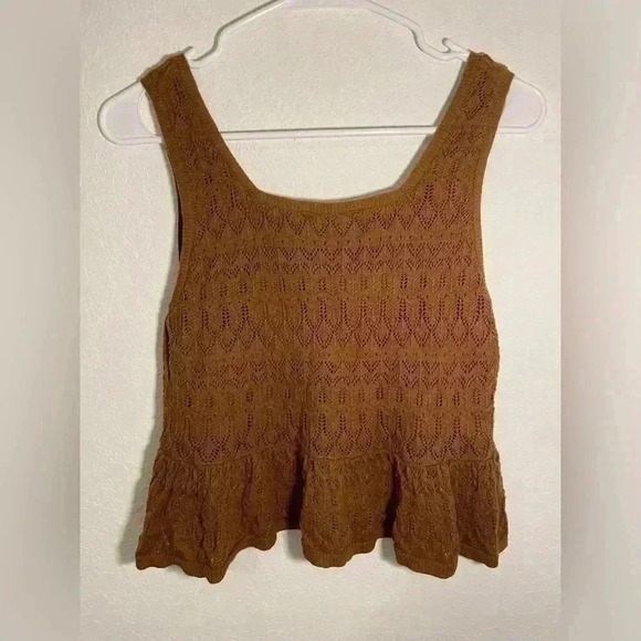 House of Harlow 1960 Brown Cropped Knit Tank Top Ruffle Hem Size Medium - Picture 6 of 8